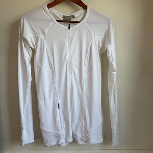 Athleta Pacifica UPF white long sleeve sun shirt. Size Small Tall